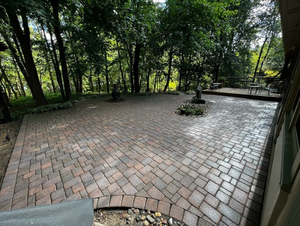 paver cleaning Minneapolis